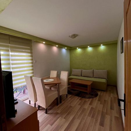 Apartments Katarina ซลาตีบอร์ ภายนอก รูปภาพ